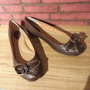 Fossil leather flats